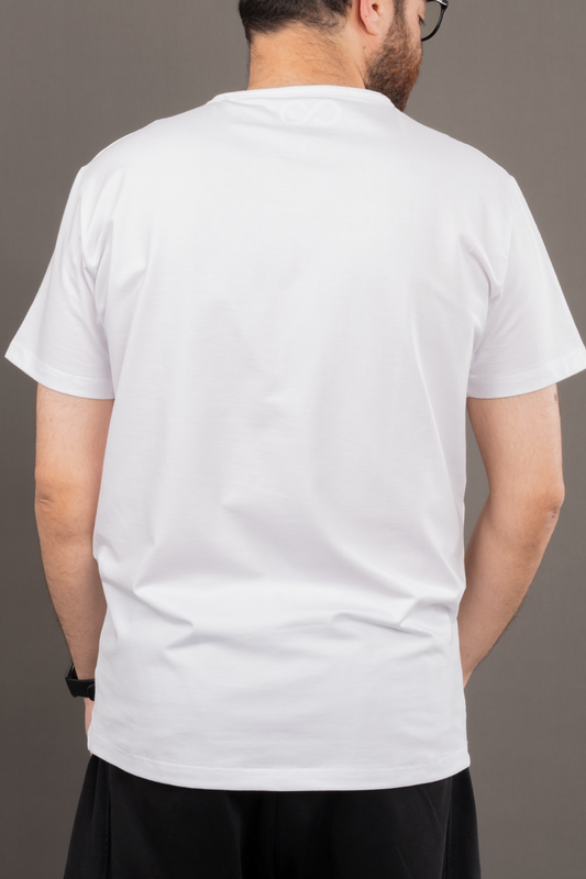 Basic T-Shirt
